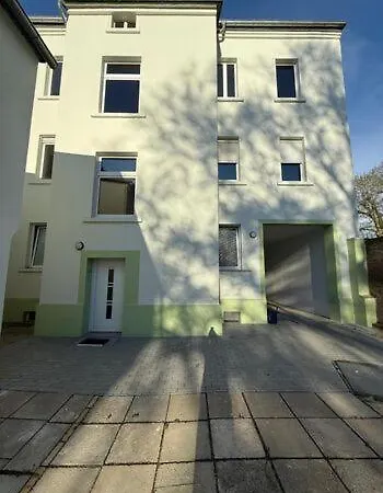 Borsdorf 2 R Apartment *